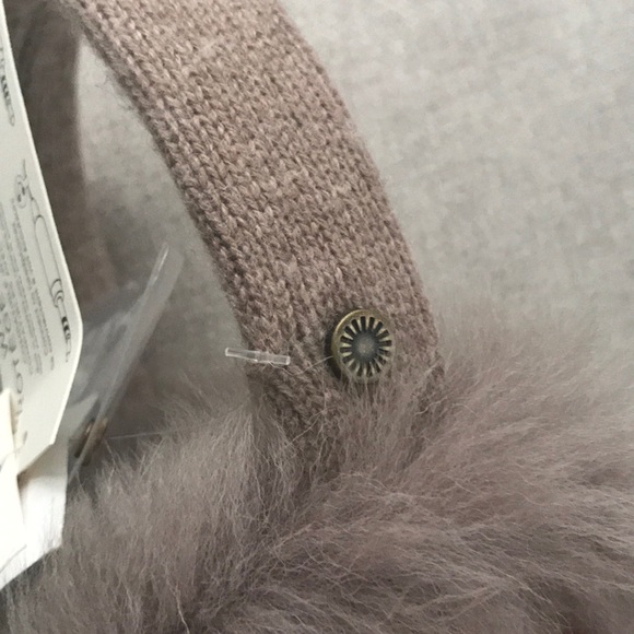 NWT UGG Tech Earmuff Grey - Picture 7 of 7